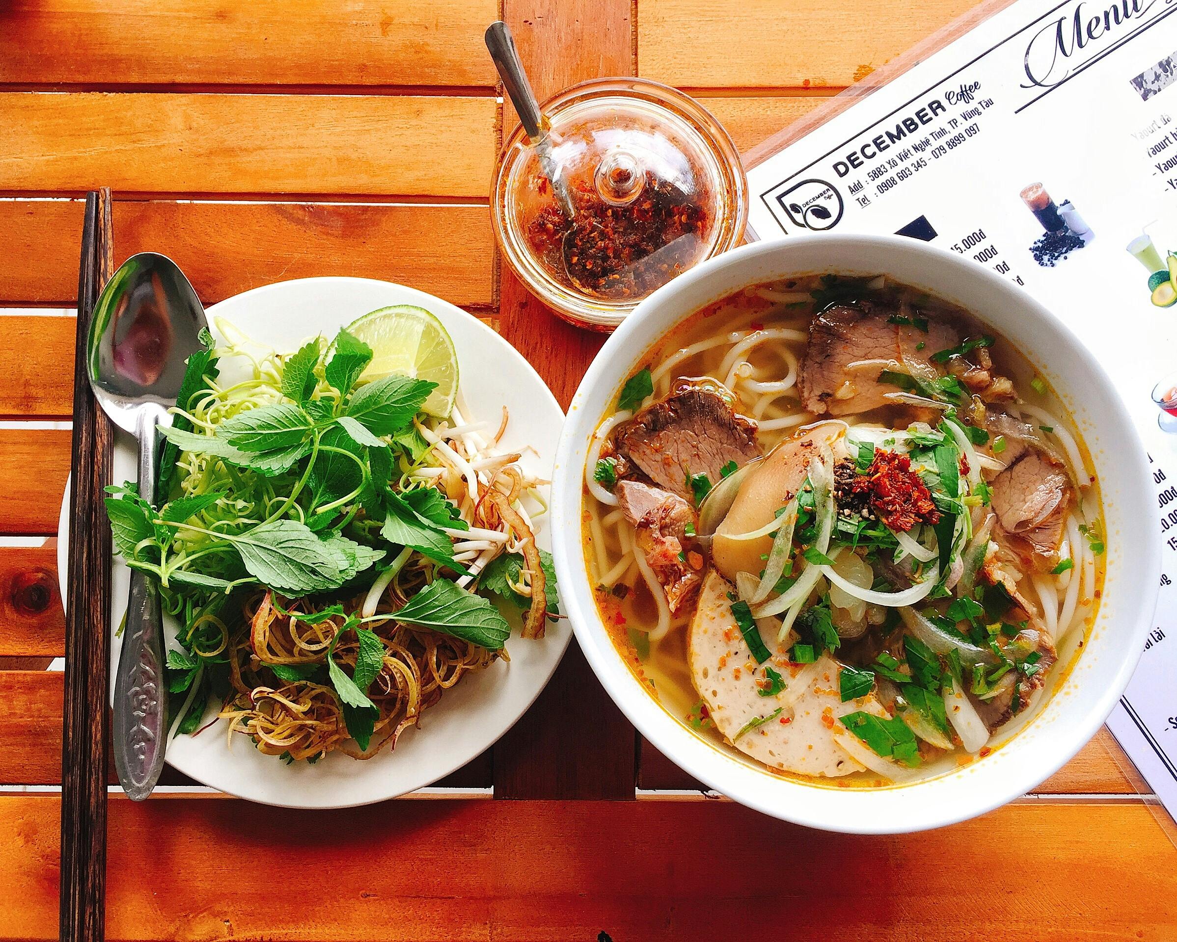Bún Bò Huế: The Soup That Ruled an Empire